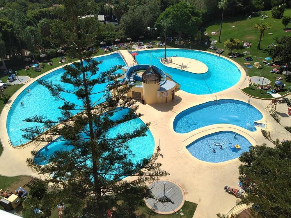 Minerva Estudio La Biznaga , And Pool Apartment Benalmádena